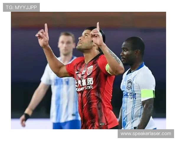 武汉足球队以98分领跑杯赛积分榜展现强劲实力和夺冠潜力