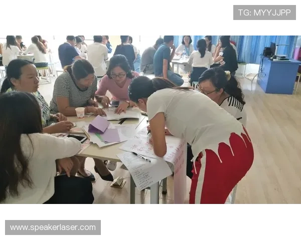 玉瓜音足球明星的成长之路与梦想追逐的精彩瞬间 玉瓜音足球明星的成长之路与梦想追逐的精彩瞬间