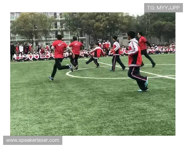 足球明星的母校揭秘:那些成就传奇的校园故事与教育理念 足球明星的母校揭秘:那些成就传奇的校园故事与教育理念